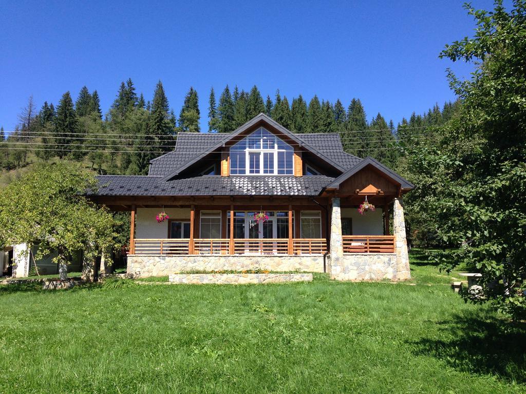 Cottage Familiya Verkhovyna Exterior foto